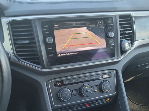 Used 2018 Volkswagen Atlas SE image 20