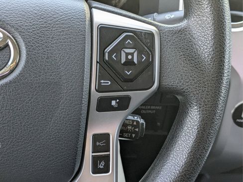 Used 2020 Toyota Tundra SR5 w/ SR5 Upgrade Package RWD image 23