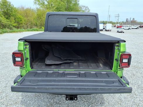 Used 2026 Jeep Gladiator Rubicon AWD/4WD image 13