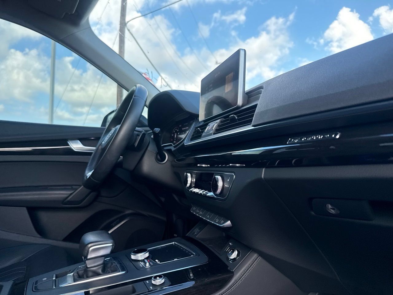 Used 2019 Audi Q5 2.0T Premium Plus AWD/4WD image 31