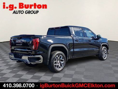 New 2026 GMC Sierra 1500 SLE image 4