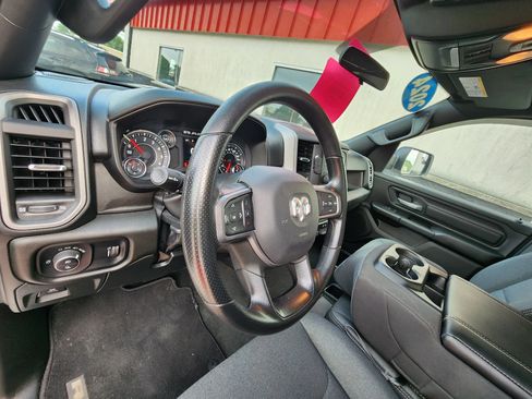 Used 2024 RAM 1500 Tradesman AWD/4WD image 36