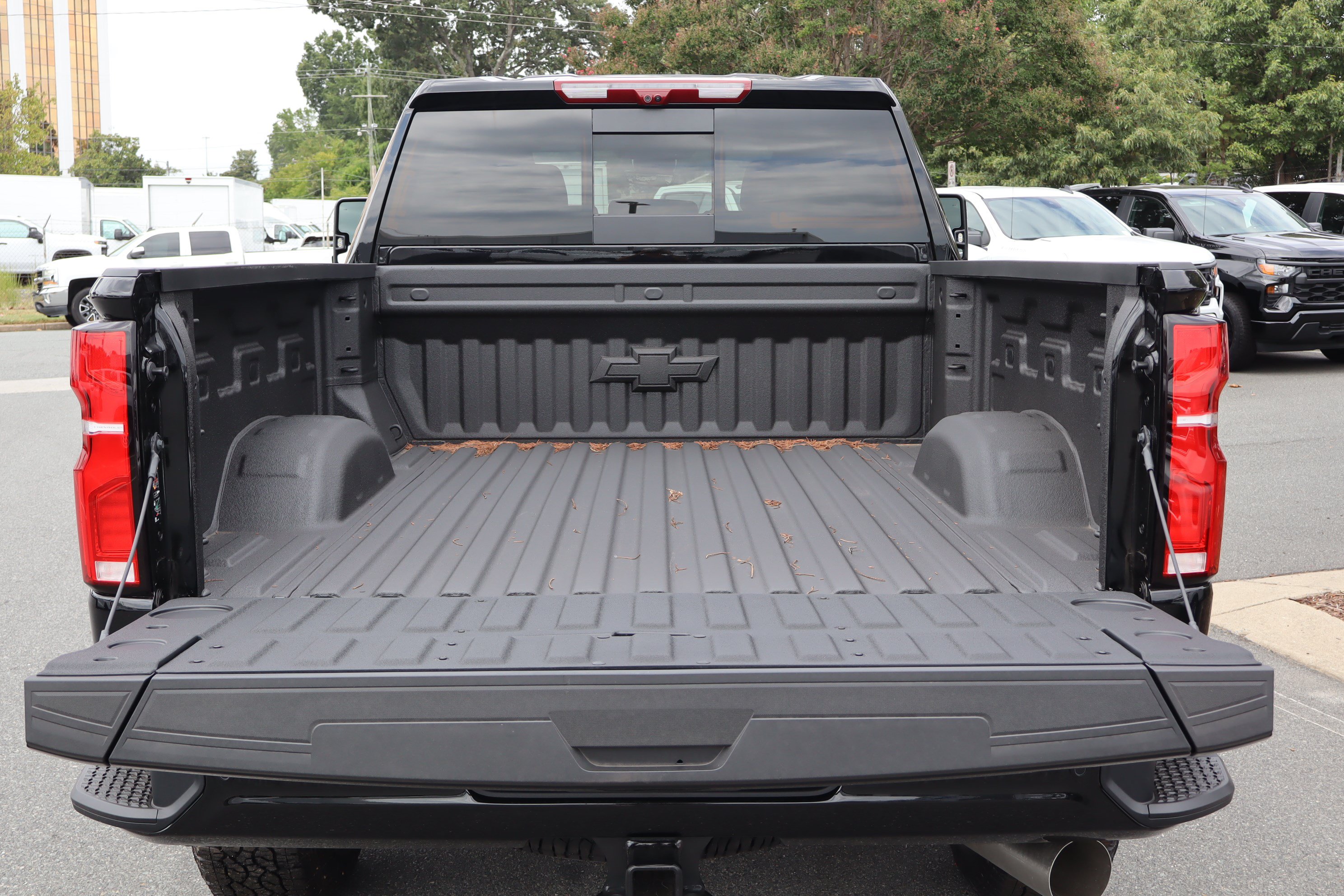 New 2026 Chevrolet Silverado 2500 High Country AWD/4WD image 10