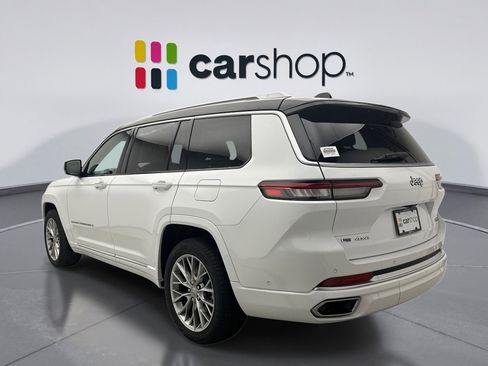 Used 2022 Jeep Grand Cherokee L Summit w/ Luxury Tech Group V image 3