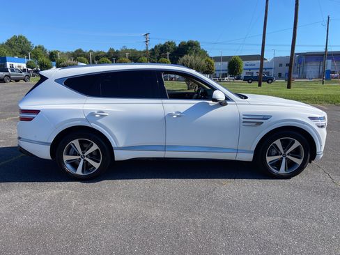 Used 2023 Genesis GV80 3.5T AWD/4WD image 4
