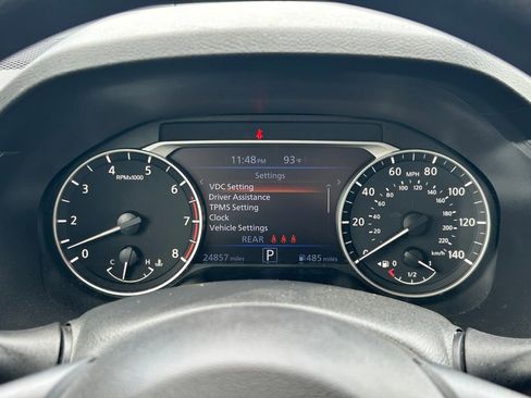 Used 2025 Nissan Altima 2.5 SV FWD image 29