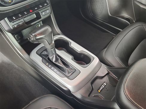 Used 2021 Chevrolet Colorado ZR2 image 25