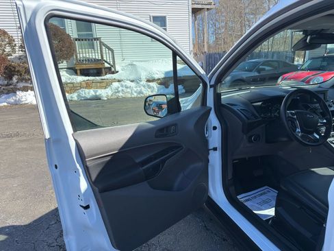 Used 2021 Ford Transit Connect XL image 15