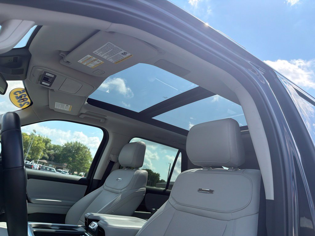Certified 2025 Ford Expedition Max Platinum w/ Driver's Package AWD/4WD image 13