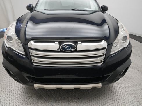 Used 2013 Subaru Outback 3.6R Limited w/ Moonroof Pkg image 22