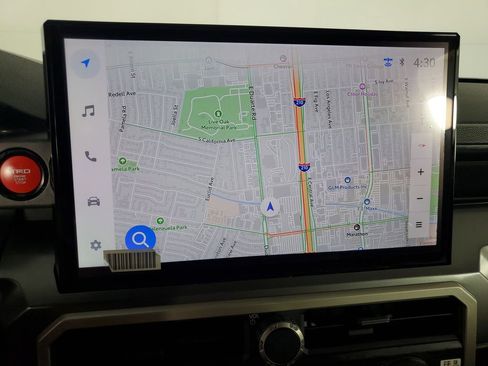 Used 2025 Toyota Tacoma TRD Sport image 22