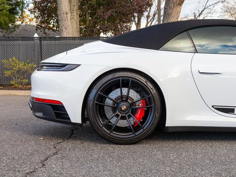 Used 2024 Porsche 911 Carrera 4 GTS image 29
