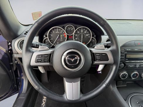 Used 2012 MAZDA MX-5 Miata Sport image 16