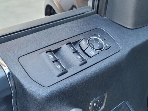 Used 2020 Ford F150 Lariat AWD/4WD image 17