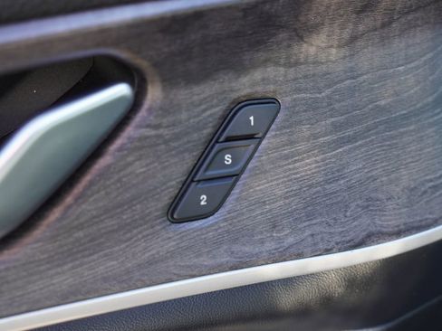 Certified 2022 Jeep Grand Cherokee Limited 4xe image 24