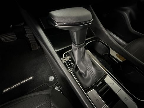 Used 2024 Hyundai Santa Cruz SEL image 15