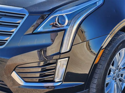 Used 2019 Cadillac XT5 FWD image 9