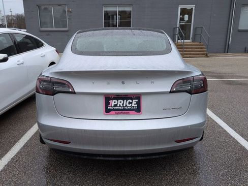 Used 2018 Tesla Model 3 Long Range image 11