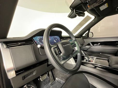 Certified 2023 Land Rover Range Rover SE AWD/4WD image 15