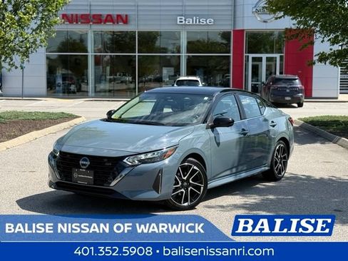 Certified 2025 Nissan Sentra SR w/ SR Premium Package FWD image 1