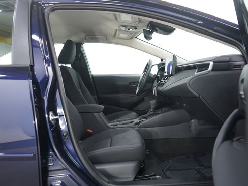 Used 2023 Toyota Corolla LE image 10