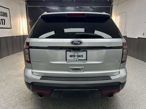 Used 2015 Ford Explorer Sport w/ Equipment Group 401A AWD/4WD image 5