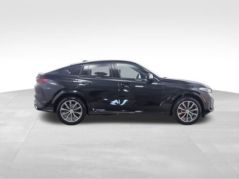 New 2026 BMW X6 xDrive40i w/ Executive Package image 7