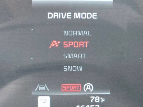 Used 2023 Kia Sportage X-Line w/ X-Line Premium Package AWD/4WD image 32