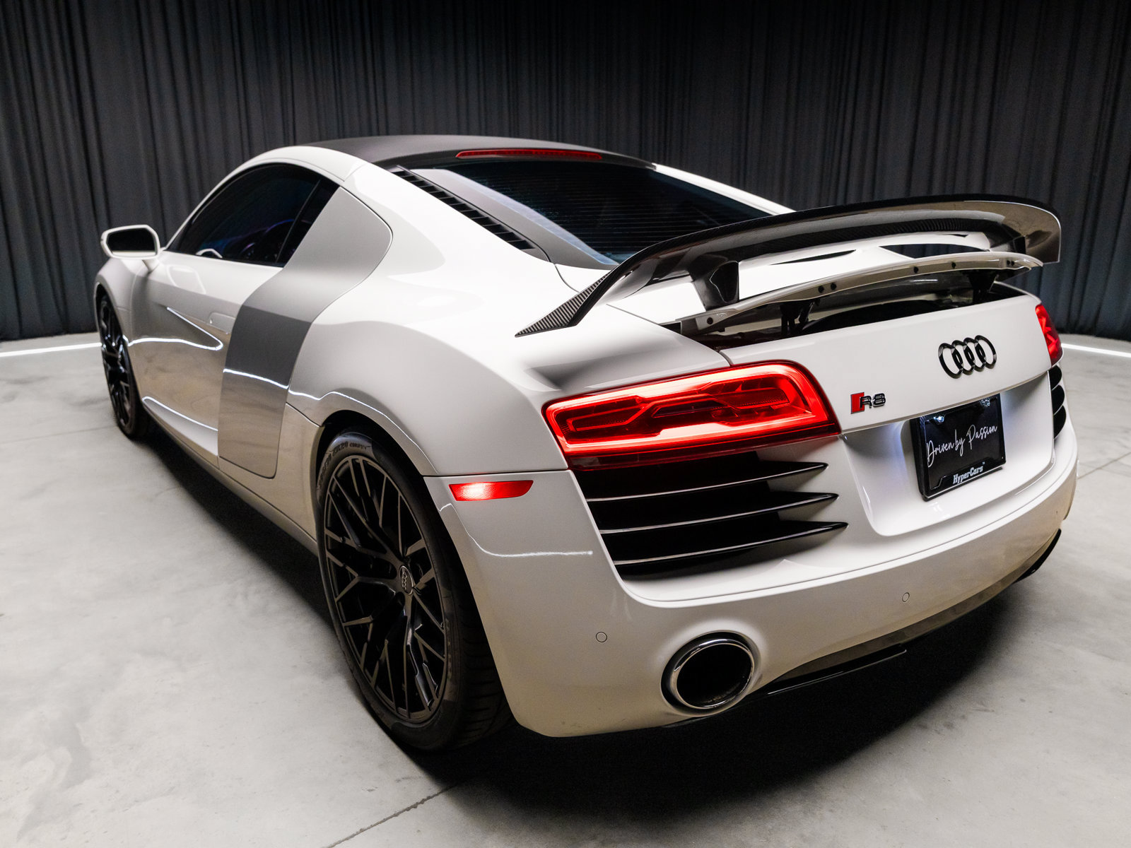 Used 2014 Audi R8 V8 AWD/4WD image 13