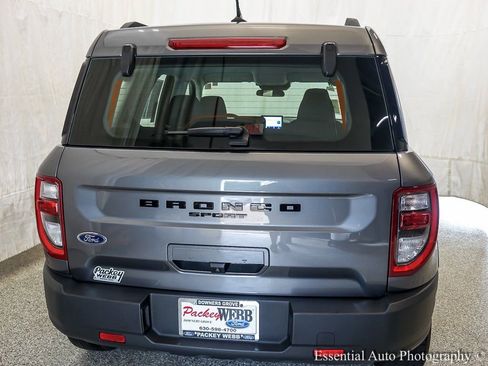 Used 2022 Ford Bronco Sport image 6