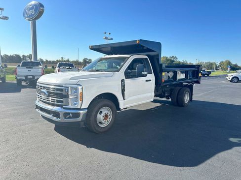 New 2024 Ford F350 XL w/ XL Chrome Package RWD image 27