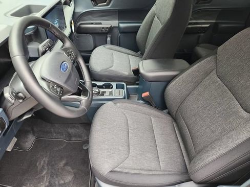 New 2026 Ford Maverick XLT w/ XLT Luxury Package AWD/4WD image 9