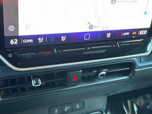 New 2025 Volkswagen ID. Buzz Pro S RWD image 21