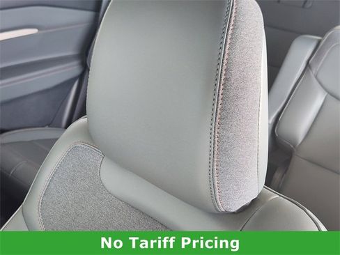 Used 2025 Ford Explorer Active w/ Active Comfort Package image 13