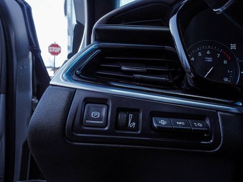 Used 2020 Cadillac XT6 Sport image 23