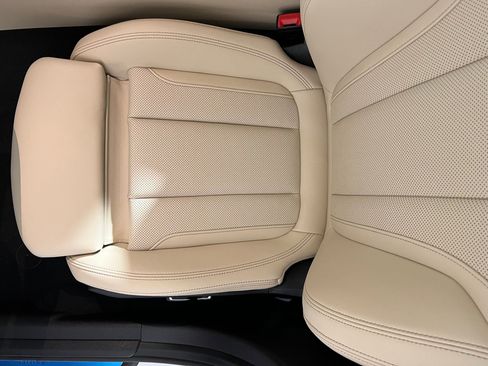 Used 2025 BMW 330i xDrive Sedan w/ Premium Package AWD/4WD image 20