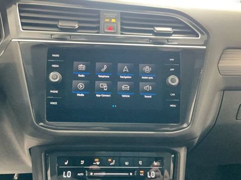 Used 2024 Volkswagen Tiguan SEL R-Line AWD/4WD image 12