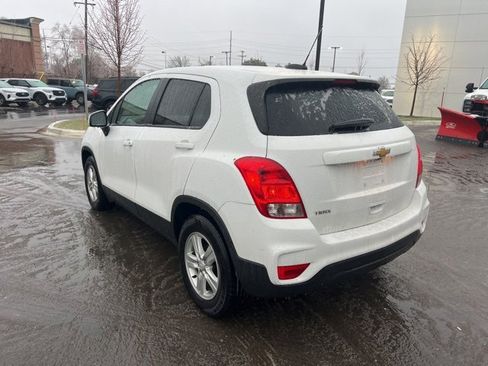 Used 2020 Chevrolet Trax LS w/ Tint and Cruise Package image 7