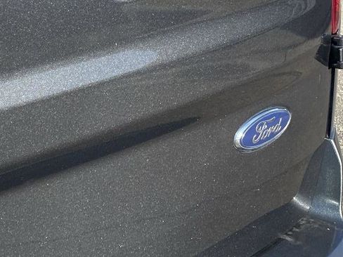 Used 2022 Ford Transit Connect XLT image 27