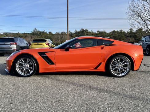 Used 2019 Chevrolet Corvette Z06 image 2