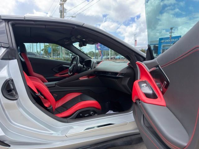 Used 2026 Chevrolet Corvette E-Ray w/ Stealth Interior Trim Package AWD/4WD image 10