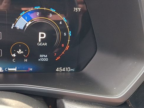 Certified 2024 Chevrolet Colorado Trail Boss w/ Advanced Trailering Package AWD/4WD image 21