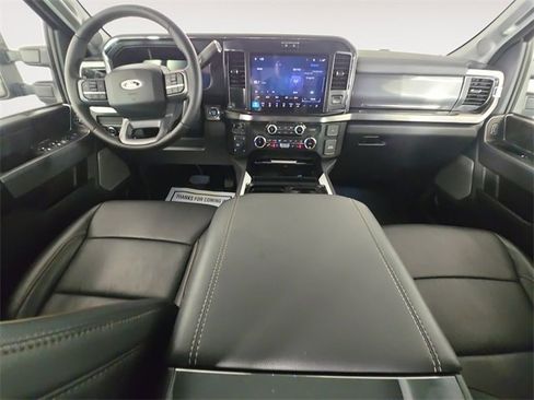 Certified 2025 Ford F350 Lariat w/ FX4 Off-Road Package image 10