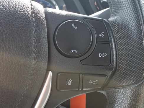 Used 2017 Toyota Corolla LE w/ Carpet Mat Package (TMS) FWD image 13
