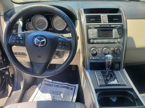 Used 2010 MAZDA CX-9 Grand Touring w/ Moonroof & Bose Audio Pkg FWD image 15