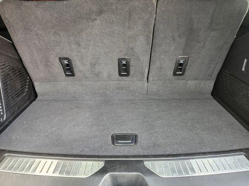 Used 2024 GMC Yukon Denali Ultimate image 27