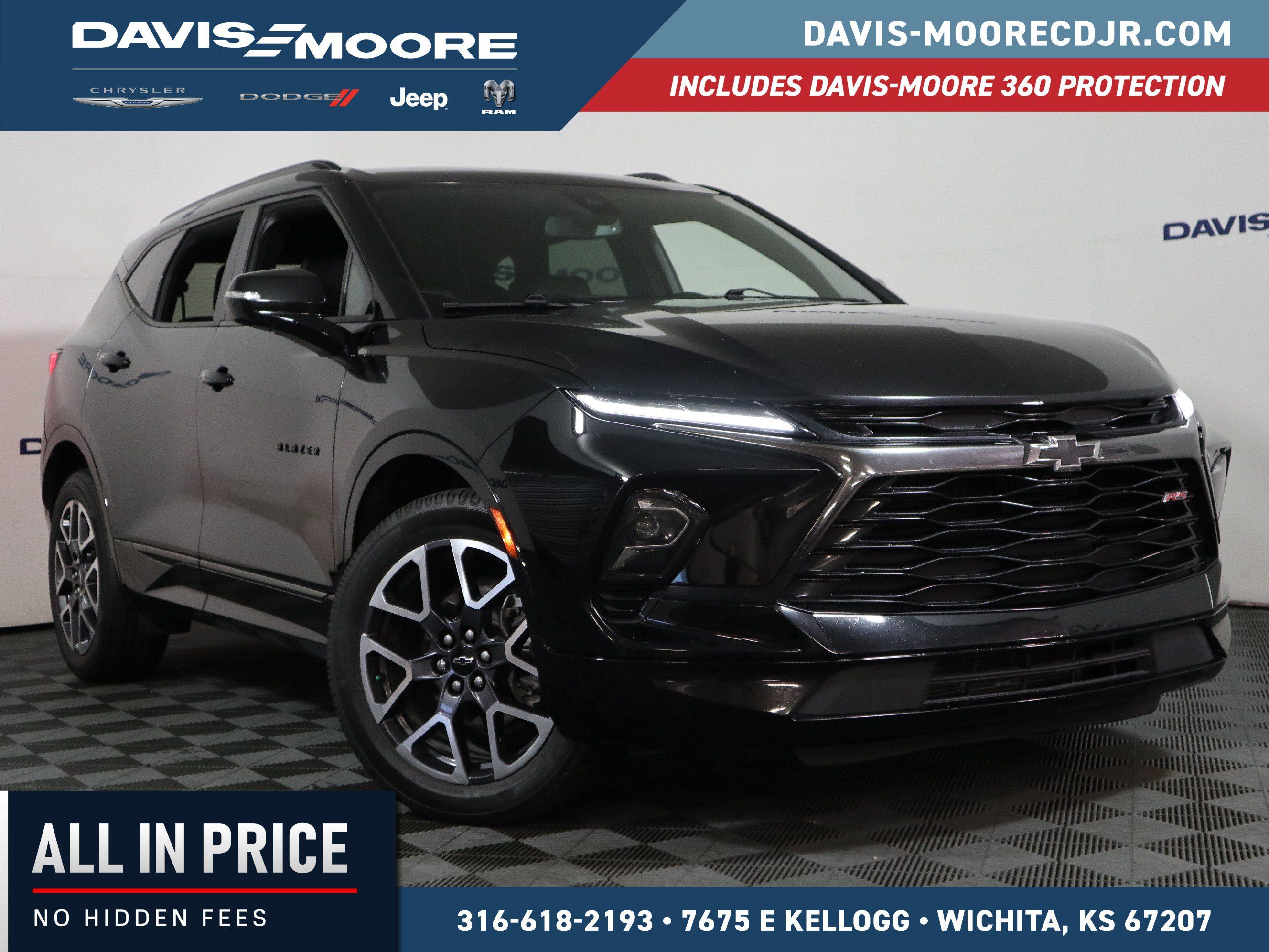 Used 2025 Chevrolet Blazer RS FWD image 1