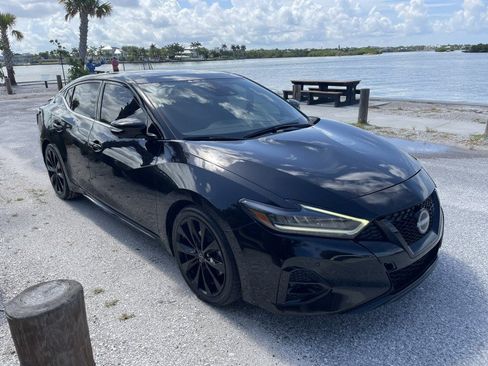 Used 2023 Nissan Maxima SR w/ Sport Mat Group FWD image 36