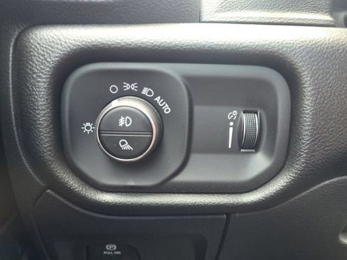 New 2026 RAM 1500 Express AWD/4WD image 11