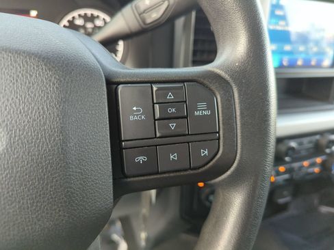 Used 2023 Ford F350 XLT AWD/4WD image 13
